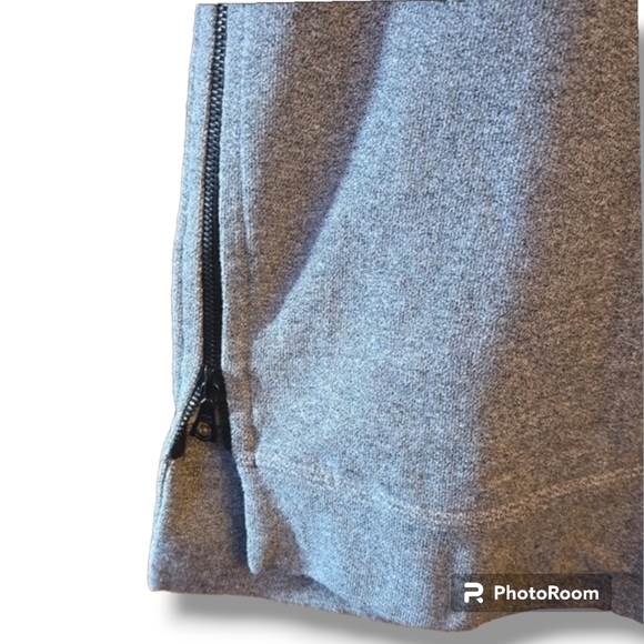 John Elliott + Co Gray Raw Sleeve Top - Picture 4 of 9